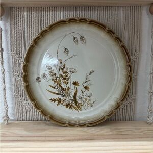 Vintage Mikasa Manor House Stoneware "Autumn Breeze" salad plate.